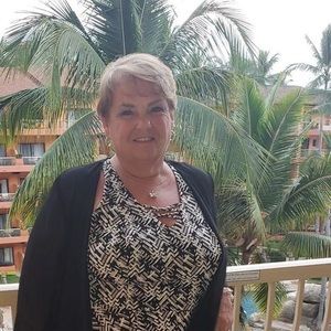 Meet your Posher, Ethel